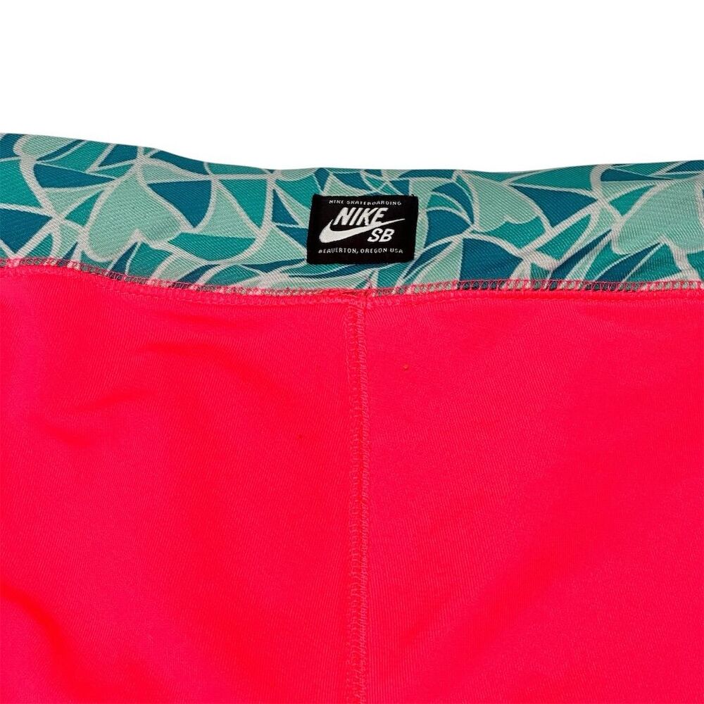 Nike SB Women's Biker Shorts‎ M Bright Crimson Activewear
